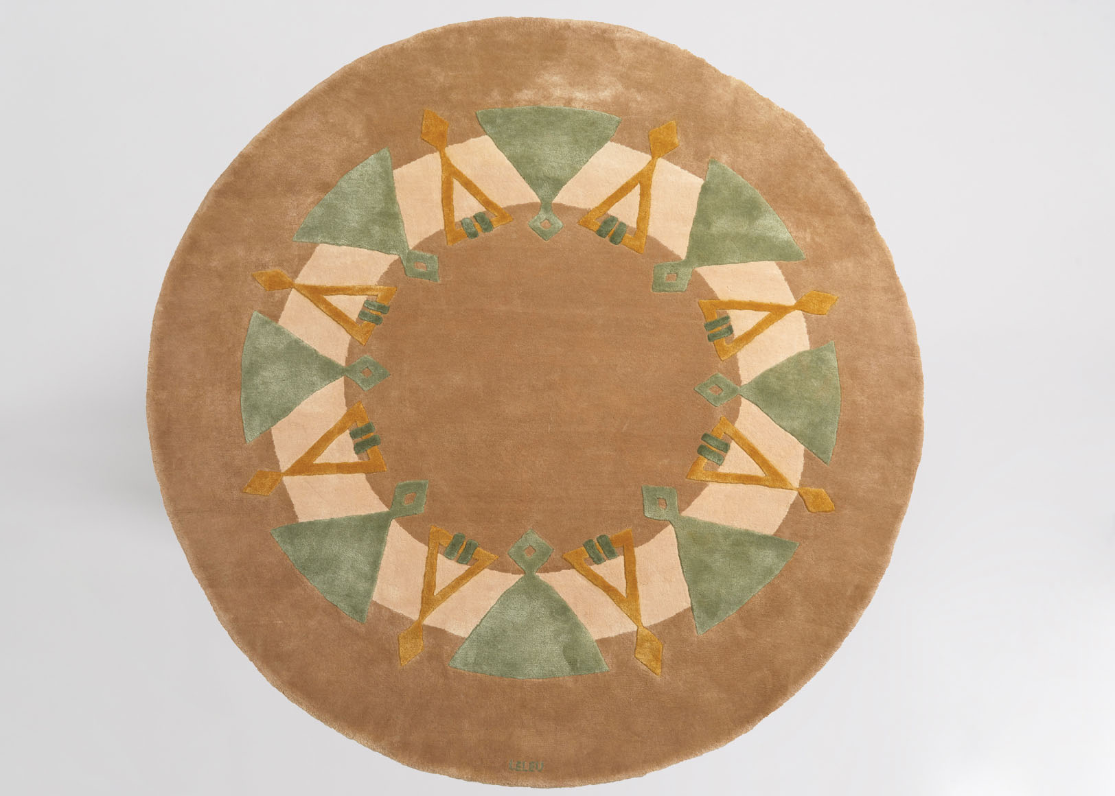 tapis joya galerie marcilhac maison leleu.jpg