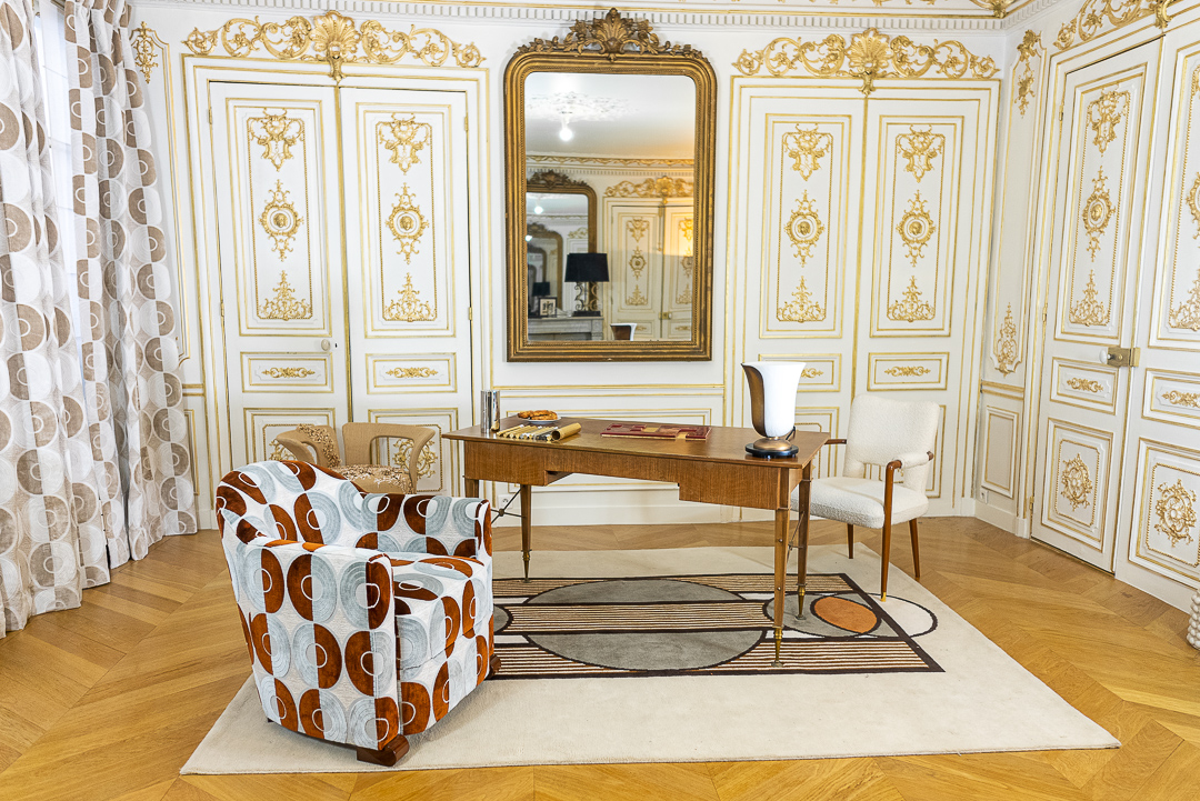 Showroom 32 Sur 49 Showroom 32 Sur 49